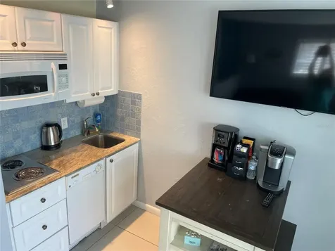 800 Bayway Boulevard Clearwater Beach FL 33767