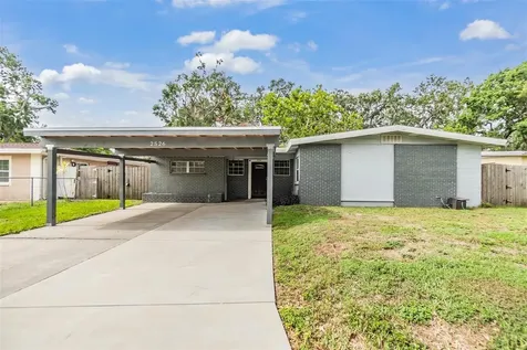 2526 W Jean Street Tampa FL 33614