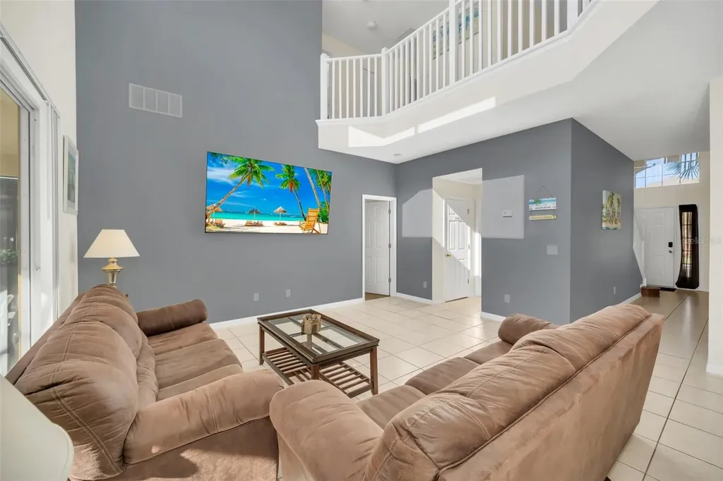 8622 La Isla Drive Kissimmee FL 34747