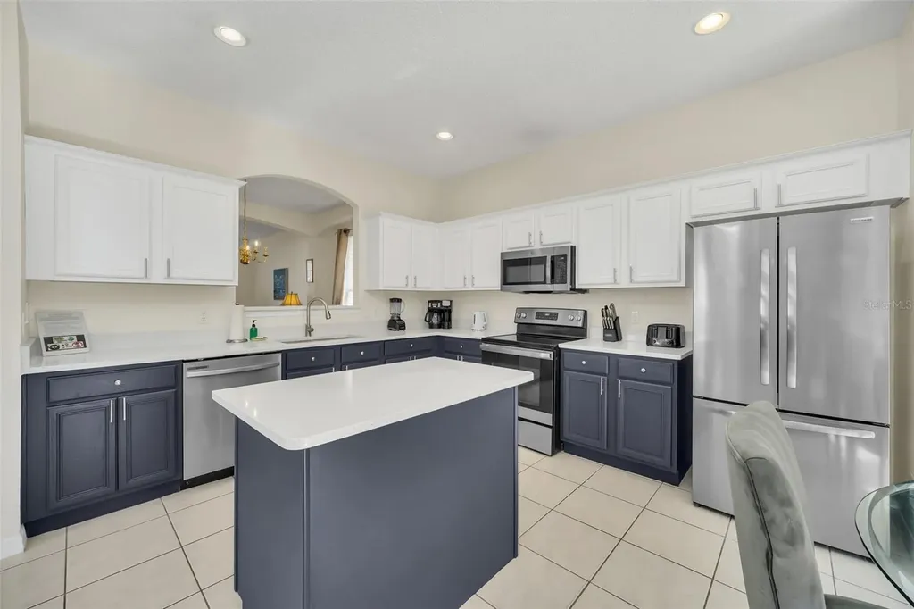 8622 La Isla Drive Kissimmee FL 34747