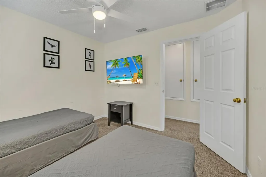 8622 La Isla Drive Kissimmee FL 34747