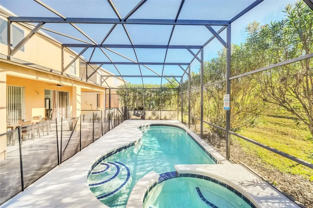 8622 La Isla Drive Kissimmee FL 34747