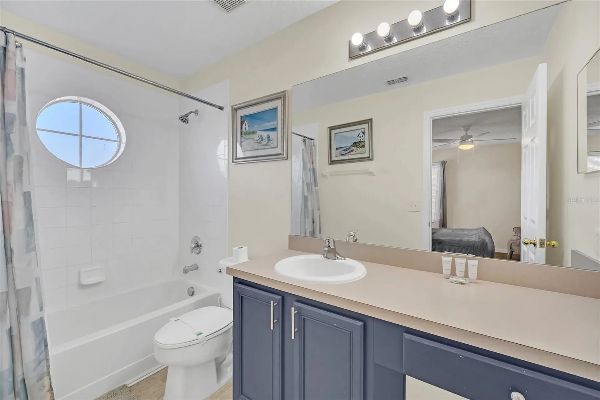 8622 La Isla Drive Kissimmee FL 34747