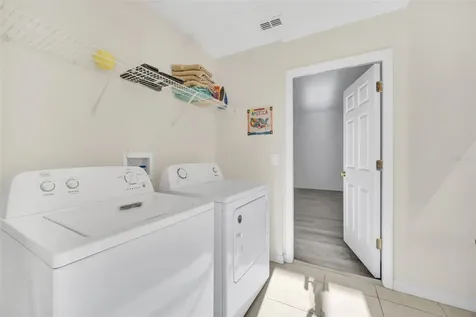 8622 La Isla Drive Kissimmee FL 34747