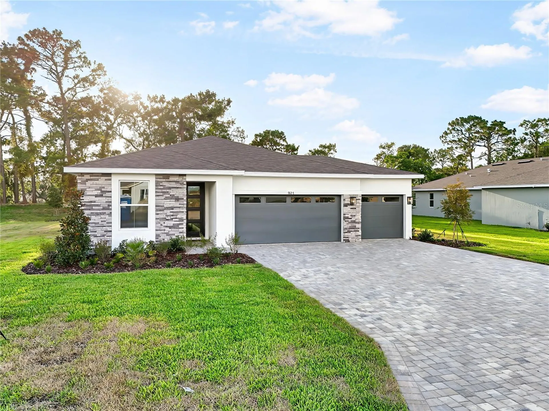 9127 Players Drive Weeki Wachee FL 34613