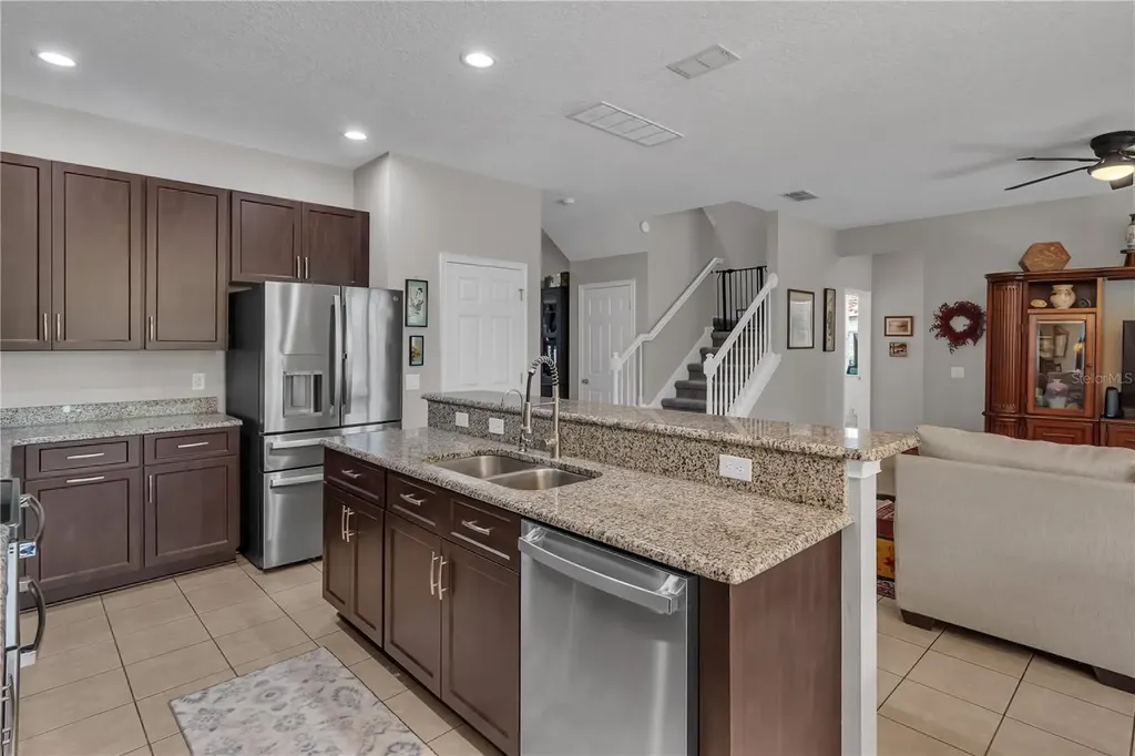 391 Cabello Drive Davenport FL 33837
