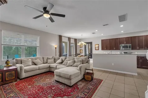 391 Cabello Drive Davenport FL 33837