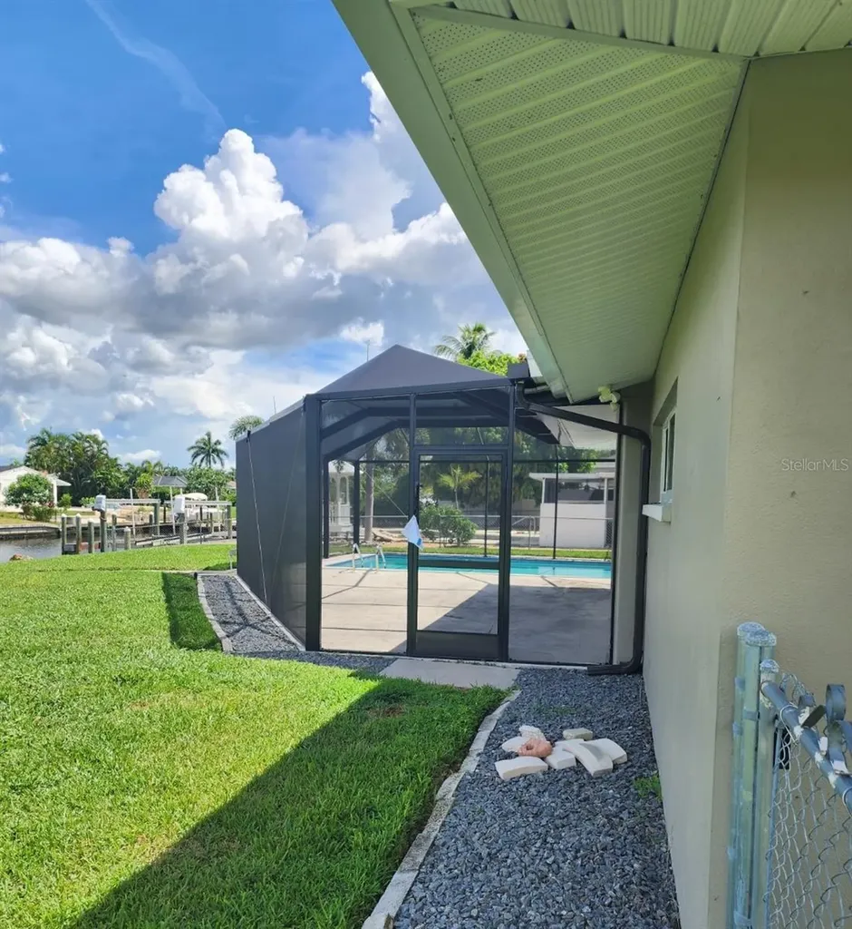 5325 Cocoa Court Cape Coral FL 33904