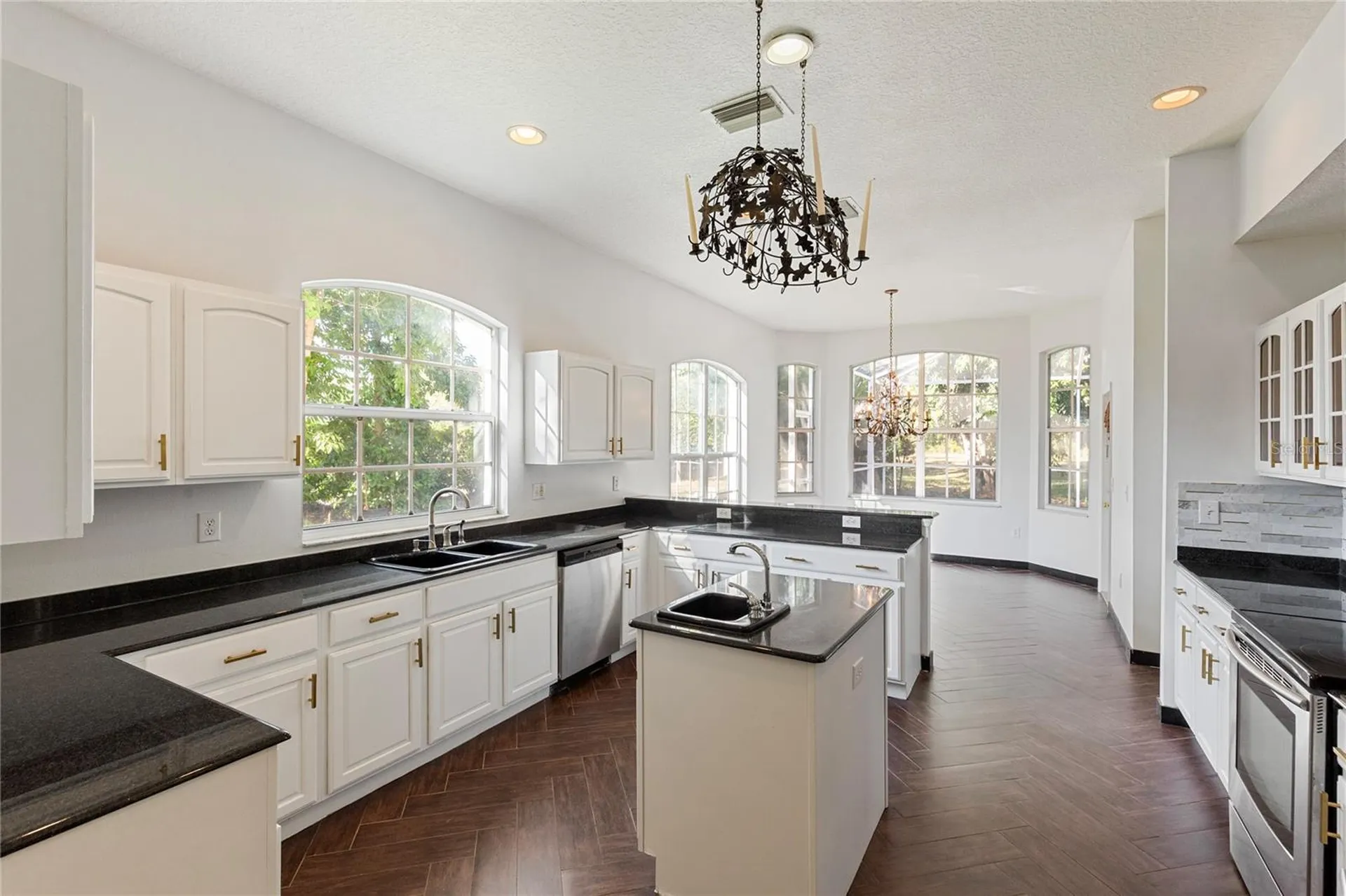 3062 Sutton Woods Drive Plant City FL 33566