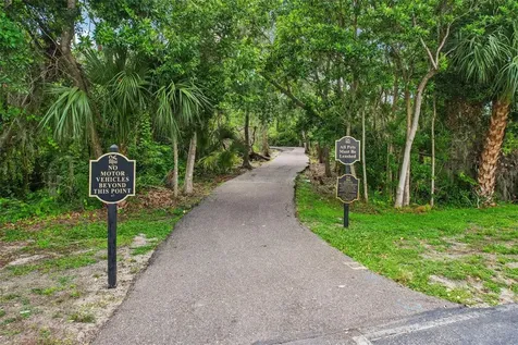 3062 Sutton Woods Drive Plant City FL 33566