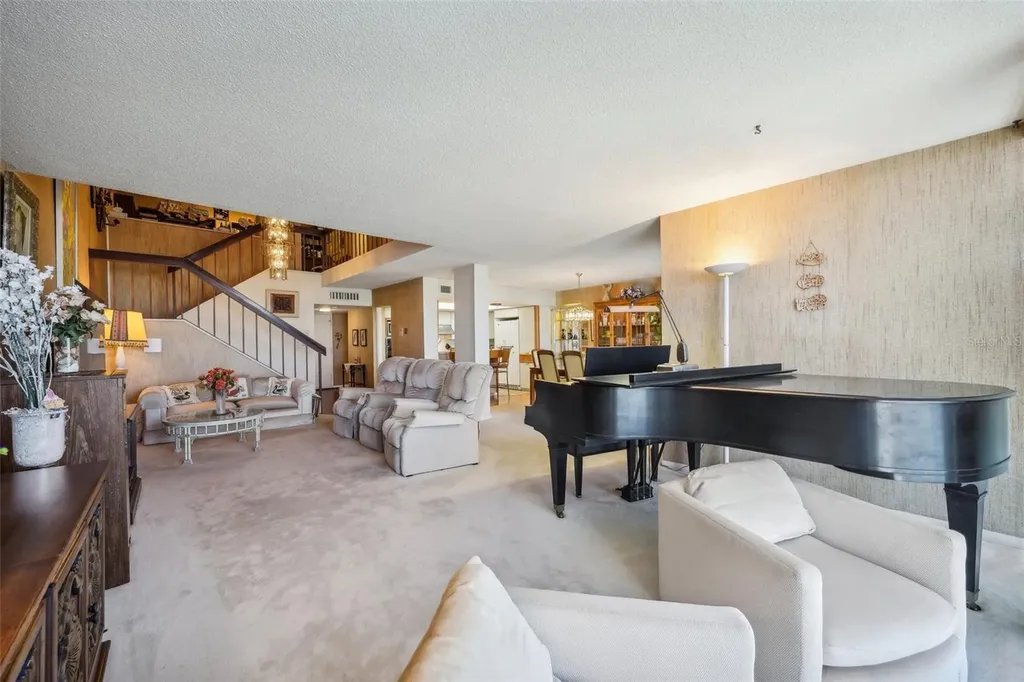 7400 Sun Island Drive S South Pasadena FL 33707