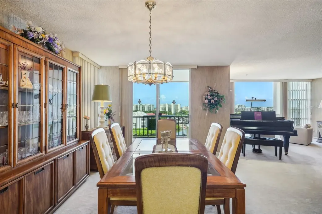 7400 Sun Island Drive S South Pasadena FL 33707