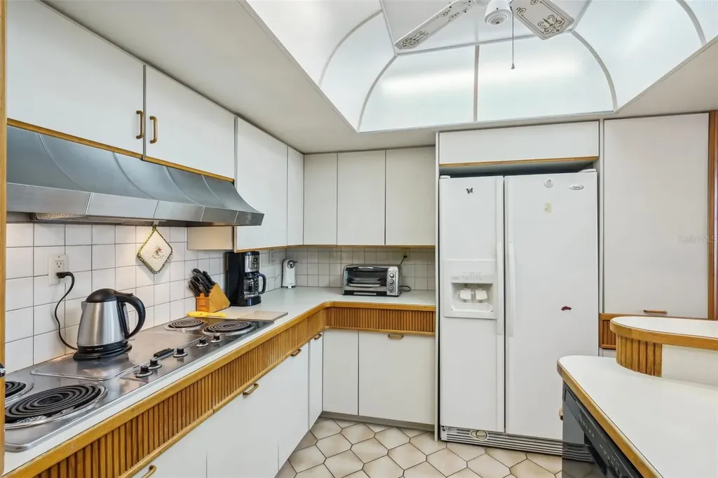 7400 Sun Island Drive S South Pasadena FL 33707