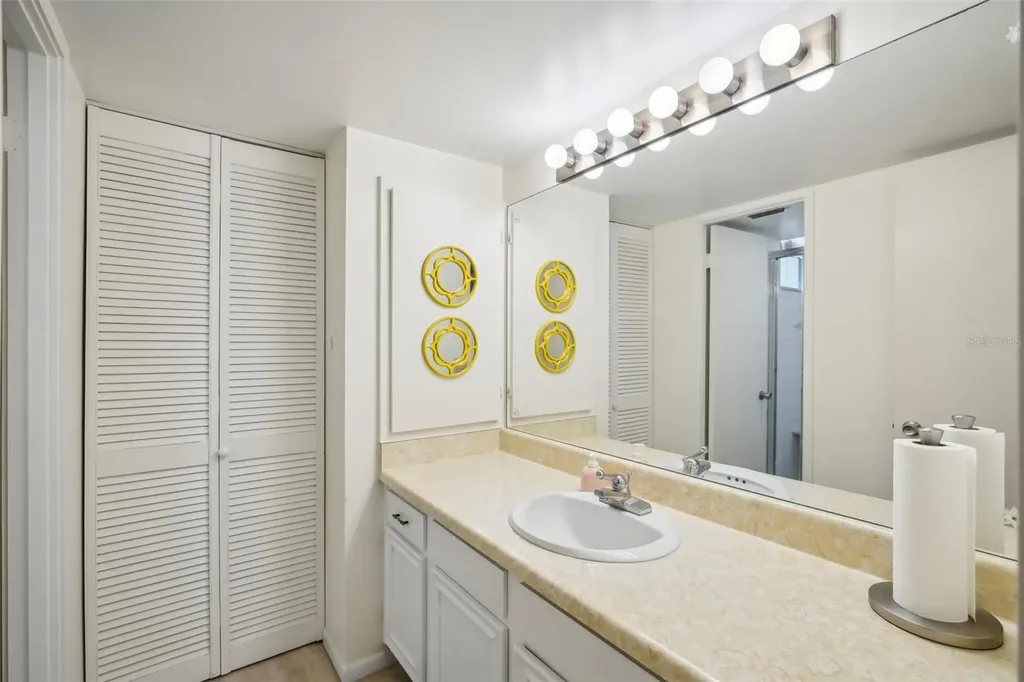 7400 Sun Island Drive S South Pasadena FL 33707