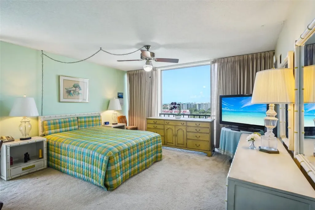 7400 Sun Island Drive S South Pasadena FL 33707