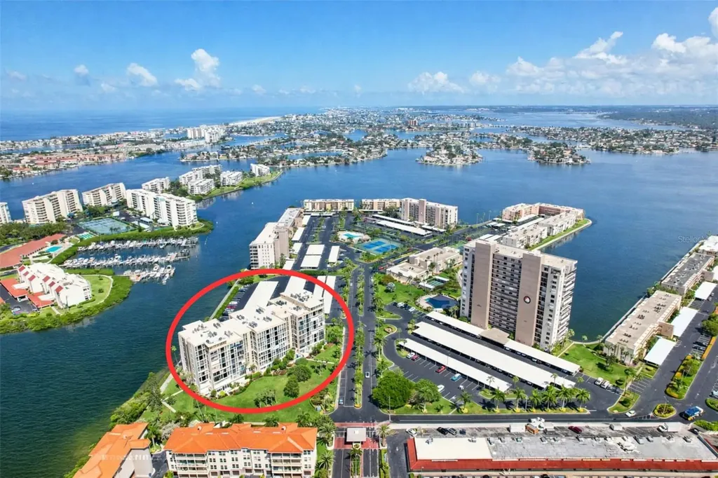 7400 Sun Island Drive S South Pasadena FL 33707