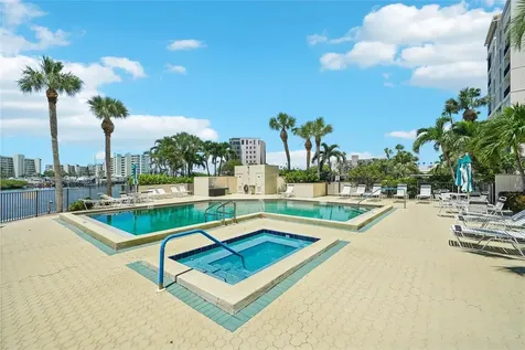 7400 Sun Island Drive S South Pasadena FL 33707