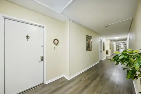 7400 Sun Island Drive S South Pasadena FL 33707