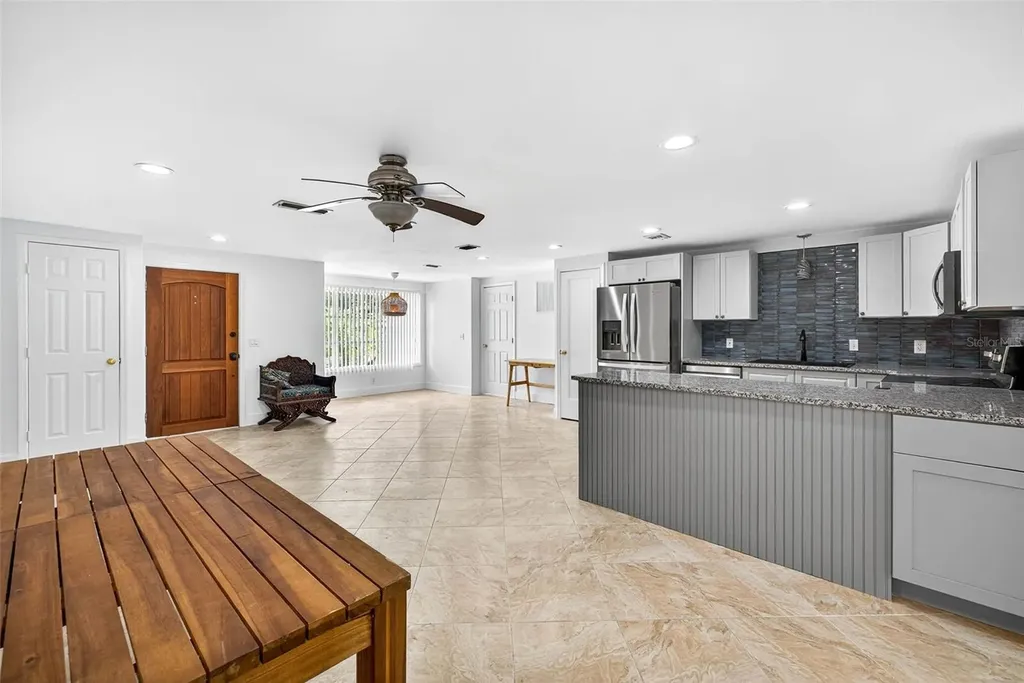 3225 W Shell Point Road Ruskin FL 33570