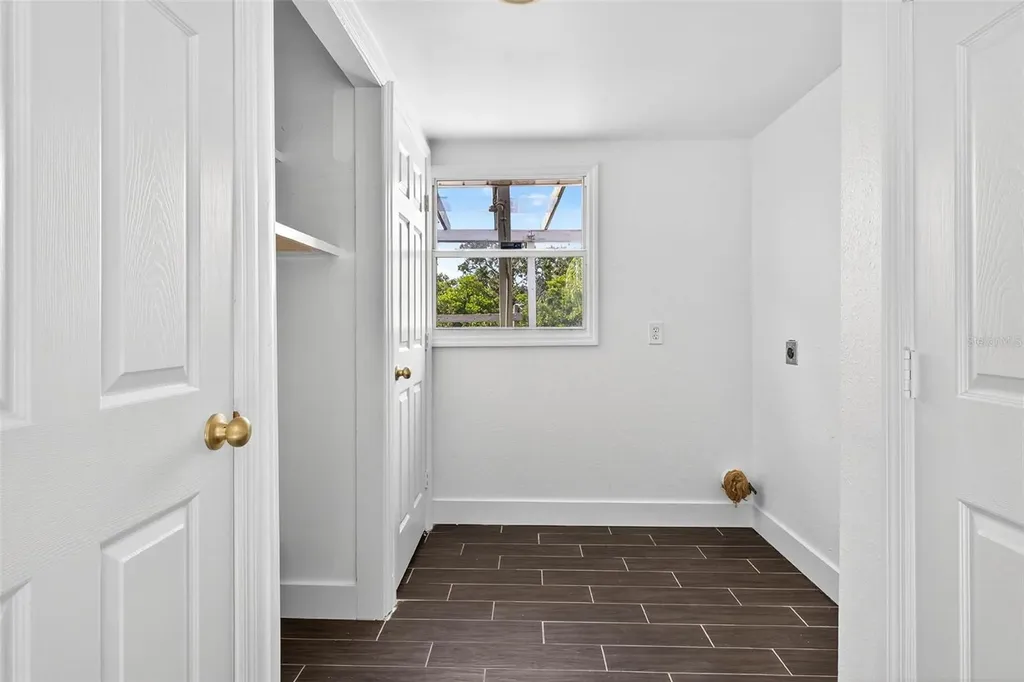3225 W Shell Point Road Ruskin FL 33570