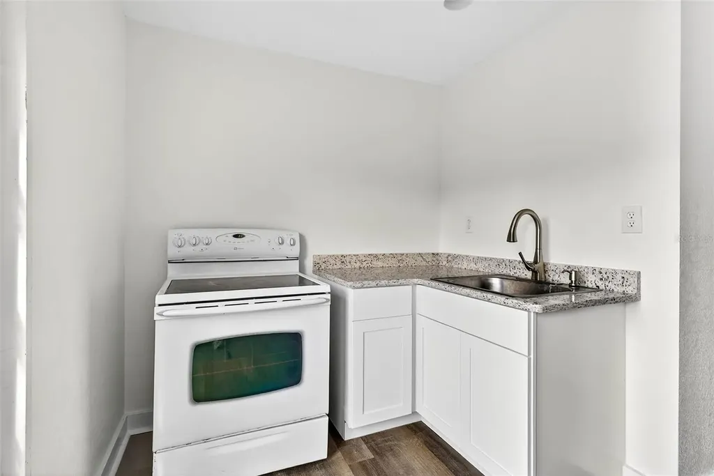 3225 W Shell Point Road Ruskin FL 33570