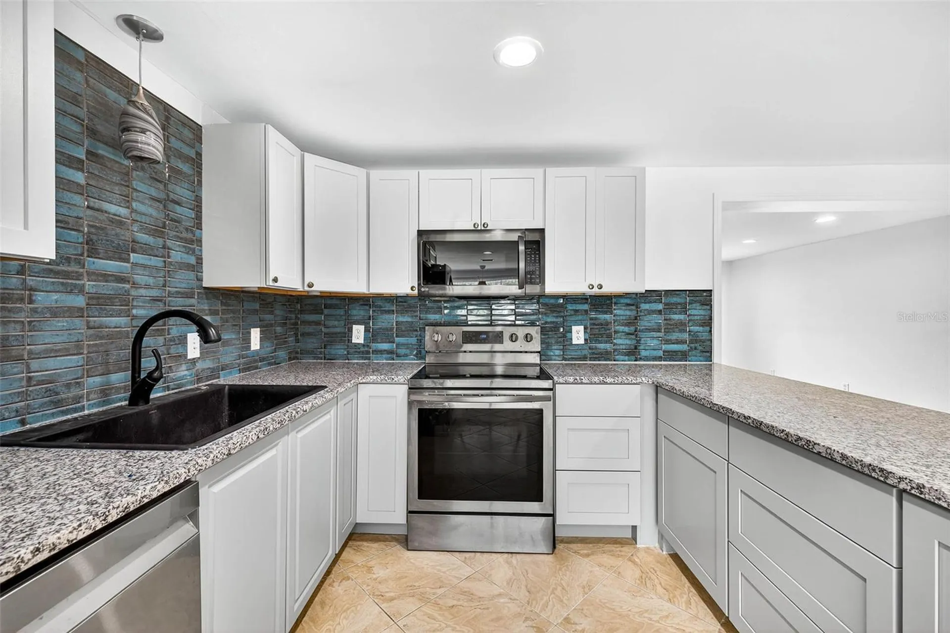 3225 W Shell Point Road Ruskin FL 33570
