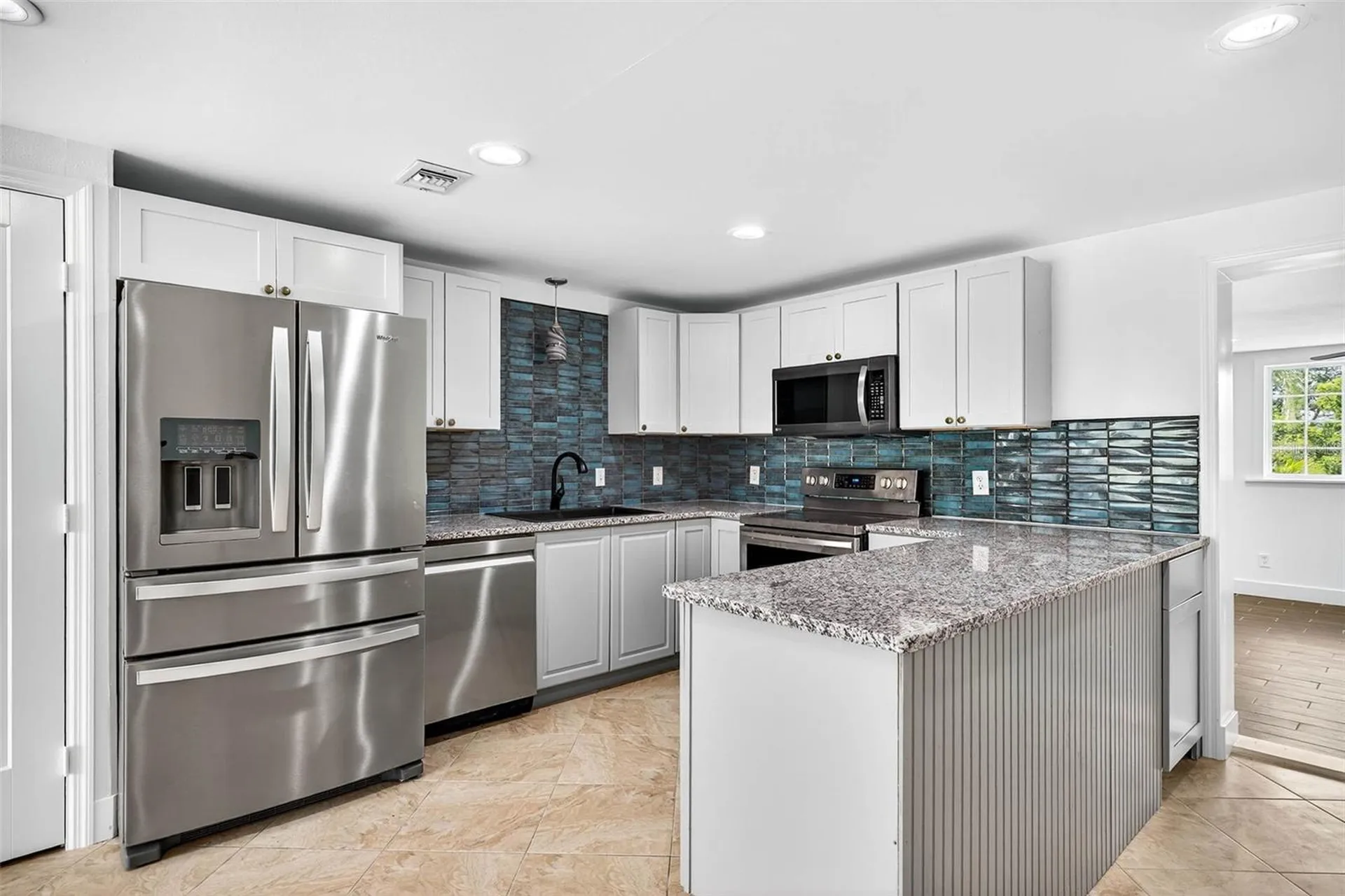 3225 W Shell Point Road Ruskin FL 33570