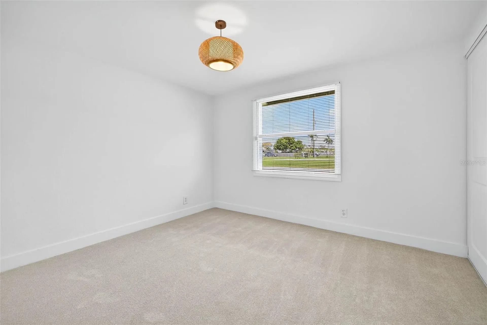 3225 W Shell Point Road Ruskin FL 33570