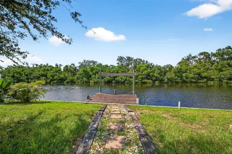 3225 W Shell Point Road Ruskin FL 33570