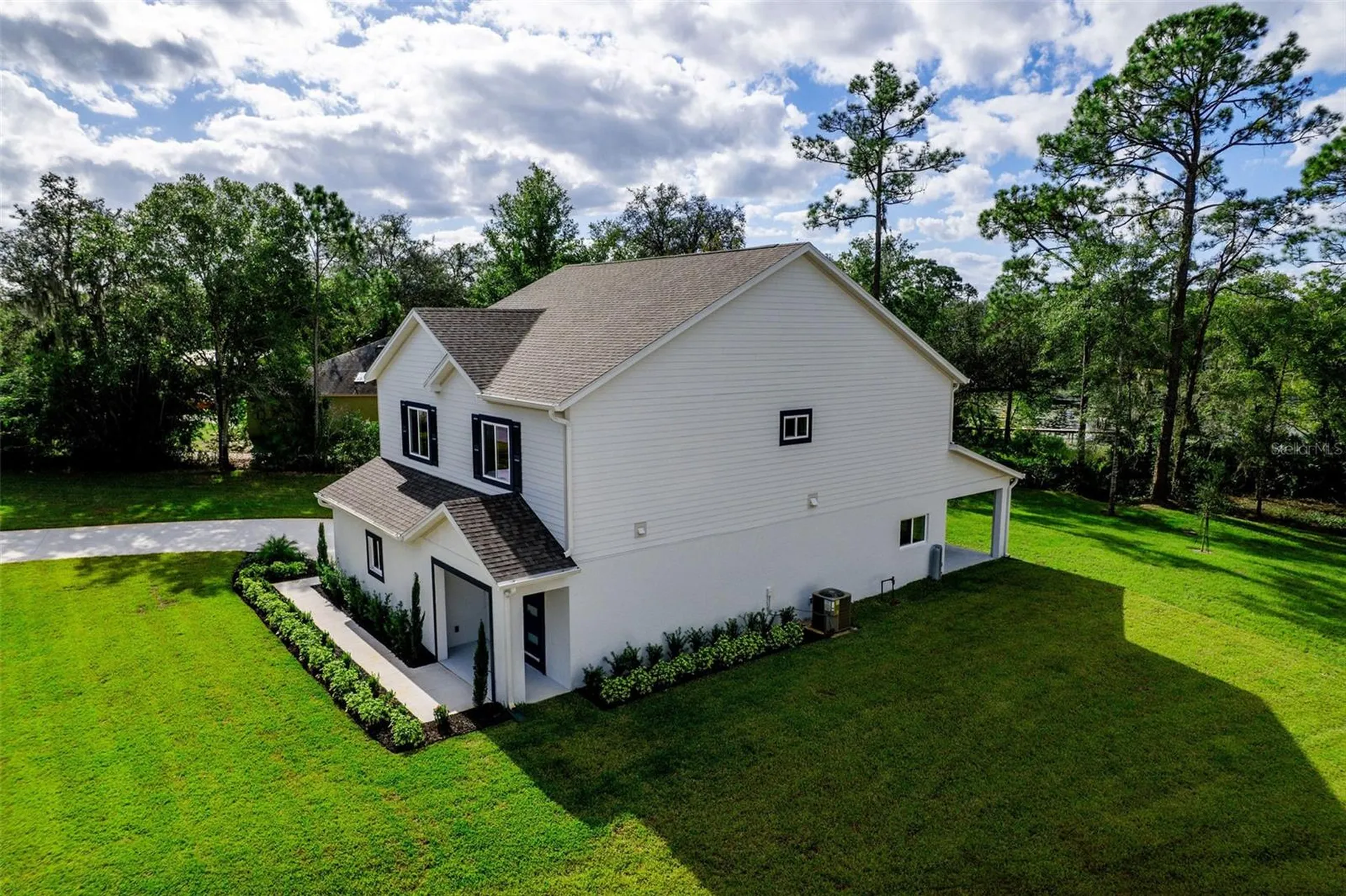300 Mitnik Drive Deltona FL 32738