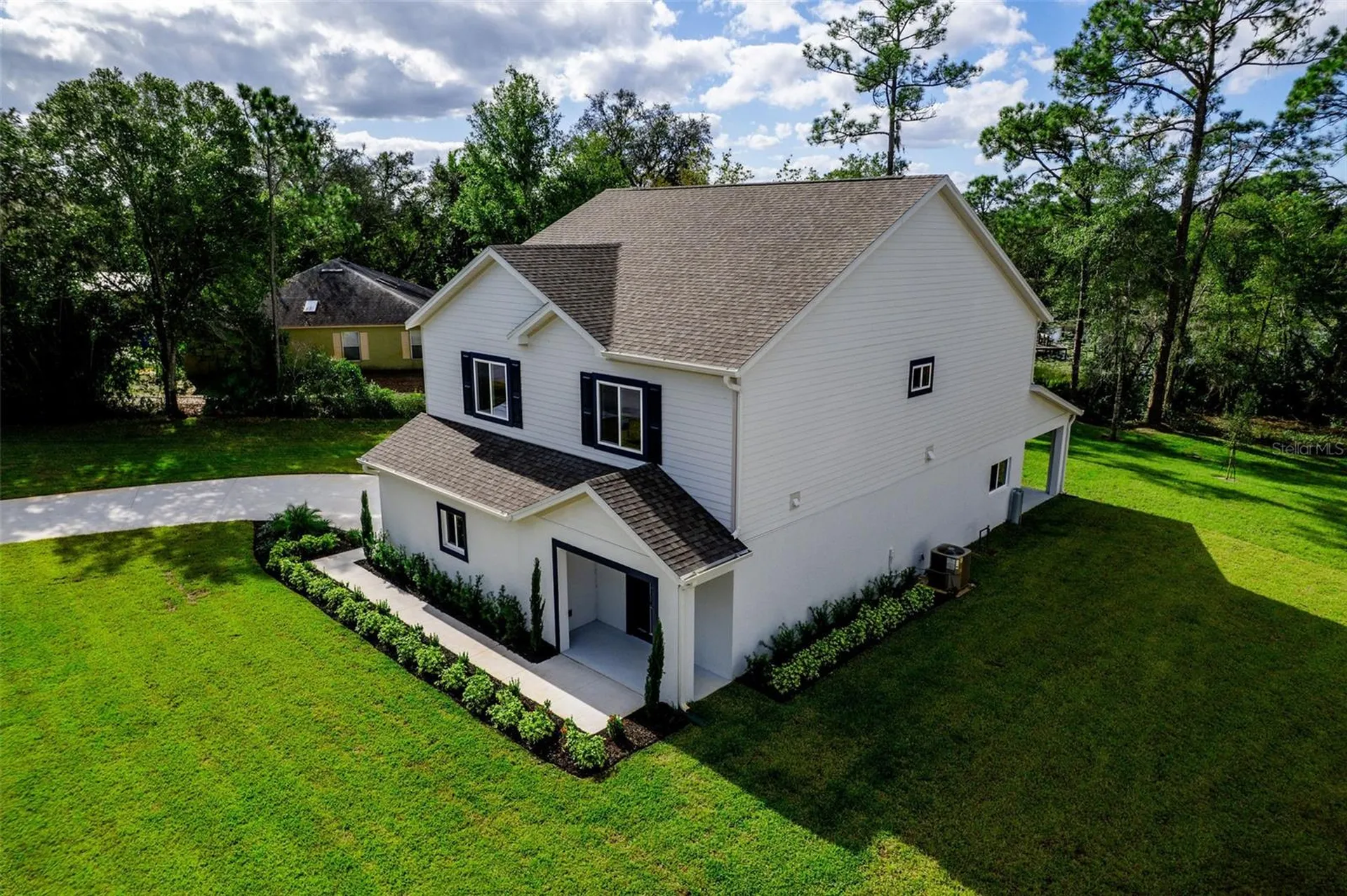 300 Mitnik Drive Deltona FL 32738
