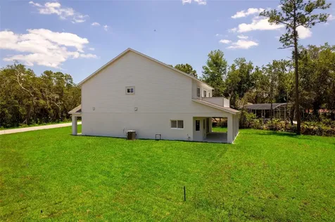 300 Mitnik Drive Deltona FL 32738