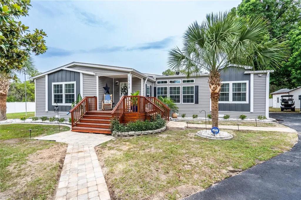 1508 E Winnetka Street Hernando FL 34442
