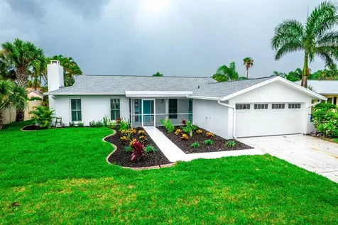 913 Spindle Palm Way Apollo Beach FL 33572