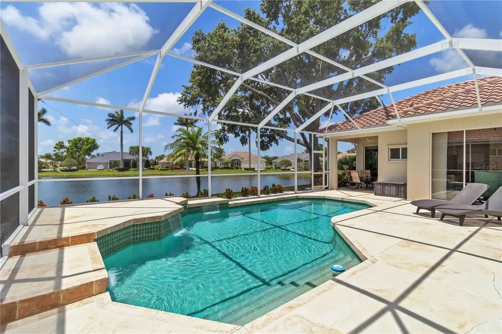 4958 Gardiners Bay Circle Sarasota FL 34238