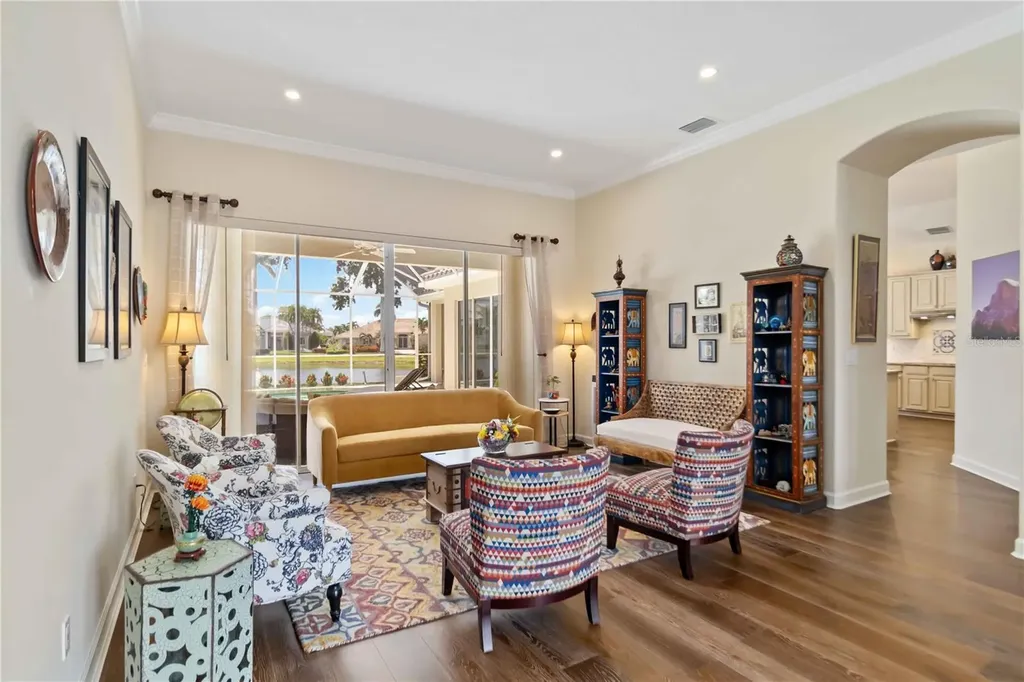 4958 Gardiners Bay Circle Sarasota FL 34238