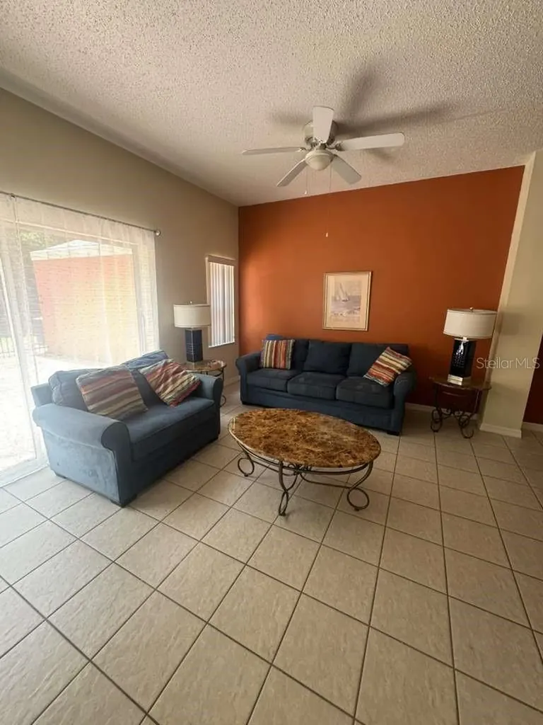 4778 Vero Beach Place Kissimmee FL 34746