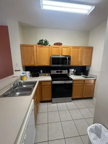 4778 Vero Beach Place Kissimmee FL 34746