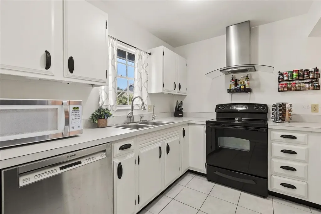 1126 Villa Lane Apopka FL 32712
