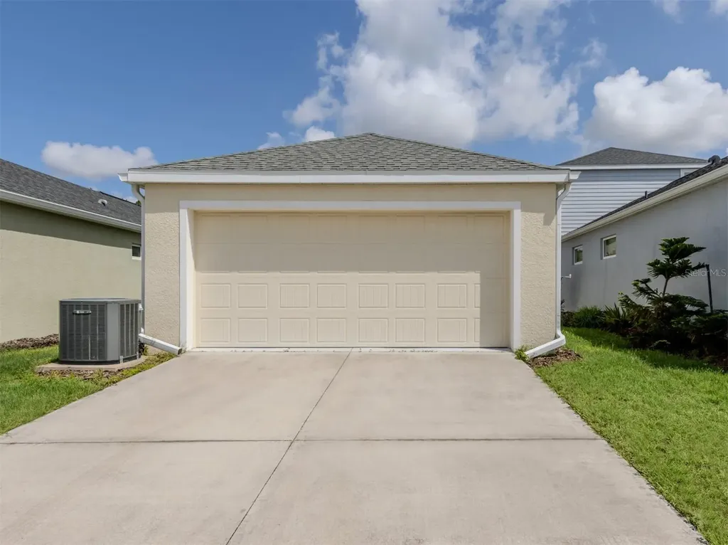 12682 Shimmering Oak Circle Venice FL 34293