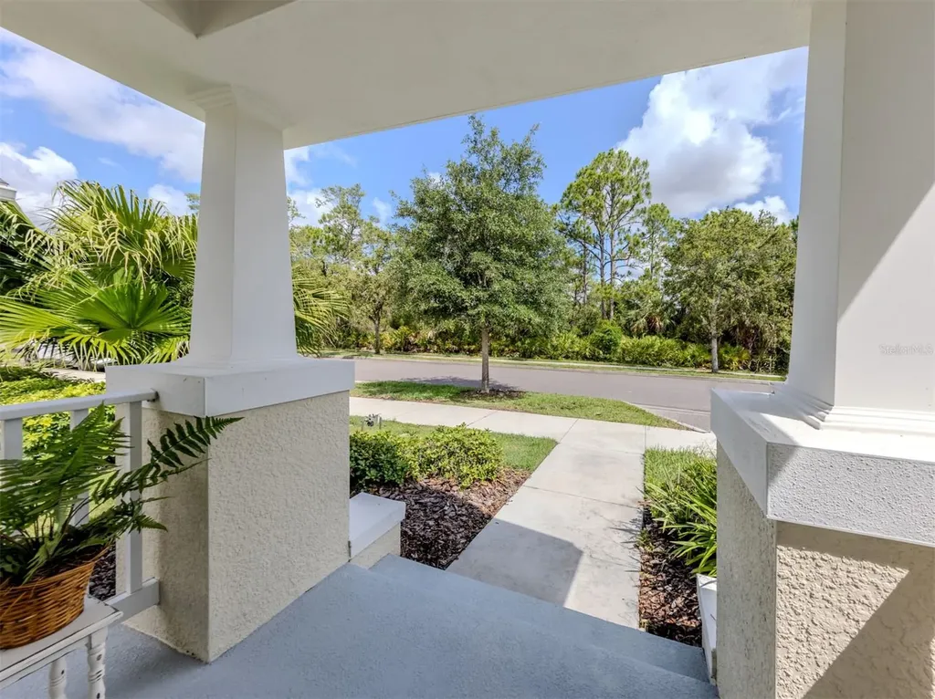 12682 Shimmering Oak Circle Venice FL 34293