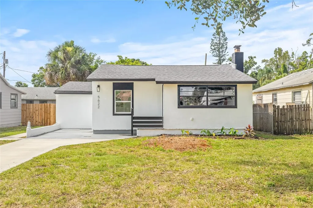 5622 Tangerine Avenue S Gulfport FL 33707