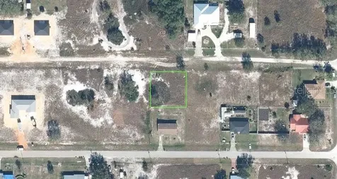 2467 W Rochester Road Avon Park FL 33825