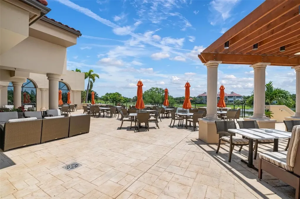 4472 Calle Serena Sarasota FL 34238