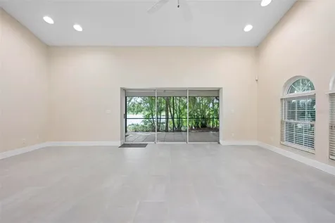 4472 Calle Serena Sarasota FL 34238
