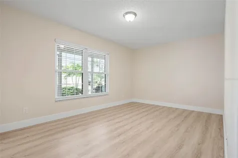 4472 Calle Serena Sarasota FL 34238