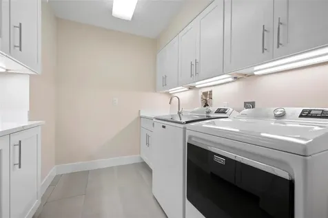 4472 Calle Serena Sarasota FL 34238