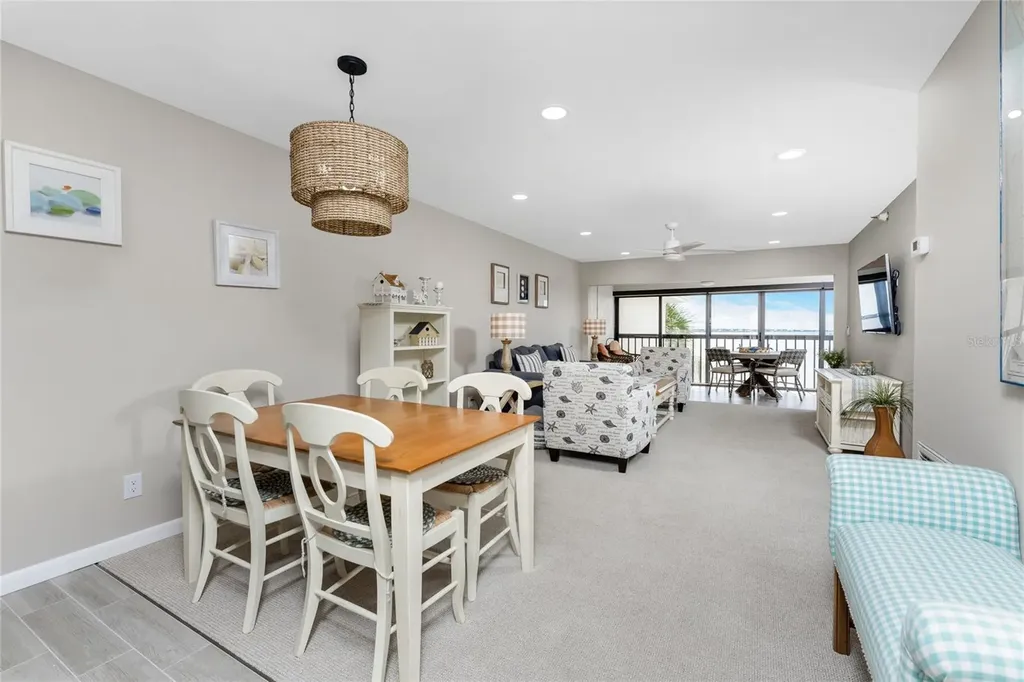 1591 Beach Road Englewood FL 34223