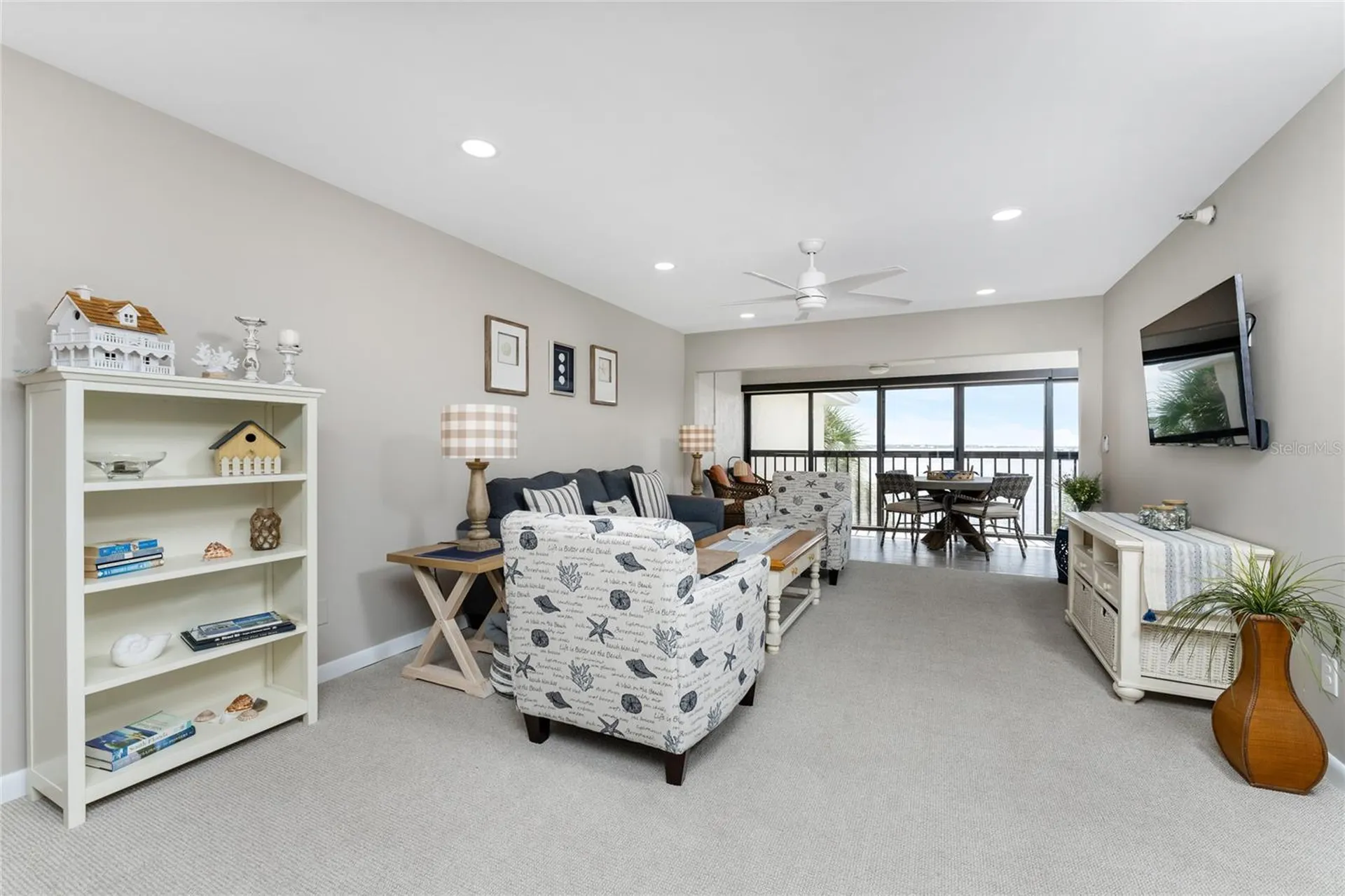 1591 Beach Road Englewood FL 34223