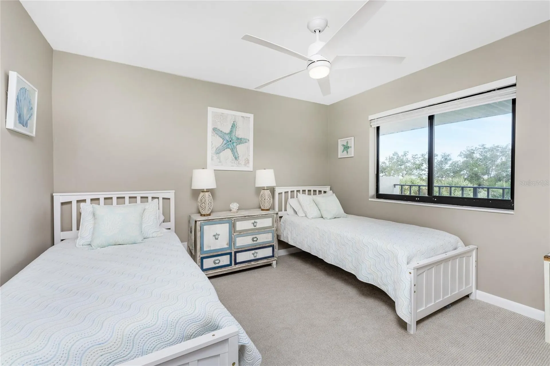 1591 Beach Road Englewood FL 34223